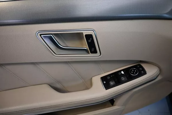 Mercedes-Benz Třídy E 2.2 250T Avantgarde LED CDI - foto 19