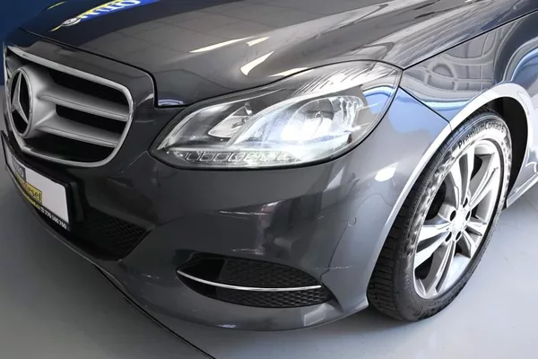 Mercedes-Benz Třídy E 2.2 250T Avantgarde LED CDI - foto 24