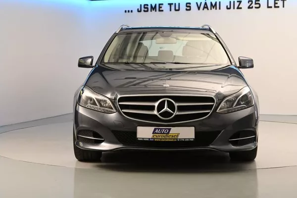 Mercedes-Benz Třídy E 2.2 250T Avantgarde LED CDI - foto 3