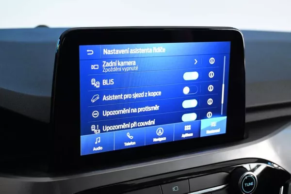 Ford Kuga 2.5 LED ACC Kamera Head-up Taž - foto 13