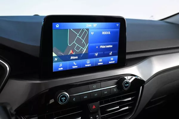 Ford Kuga 2.5 LED ACC Kamera Head-up Taž - foto 35