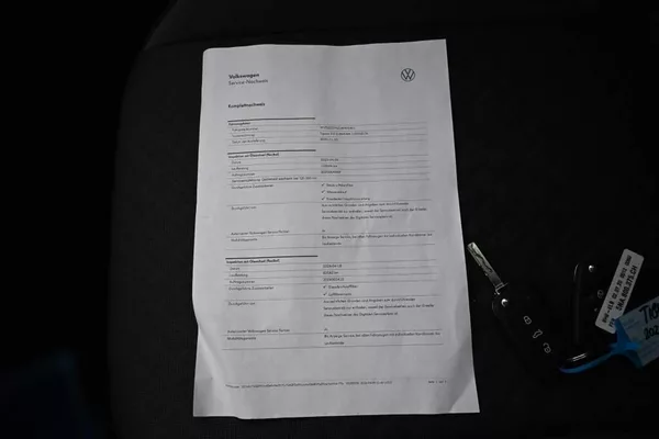 Volkswagen Tiguan 2.0 4Motion LED Matrix DSG ACC - foto 31