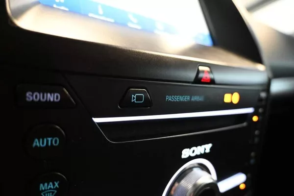 Ford S-MAX 2.0 140 KW LED ACC SONY Tažné - foto 21