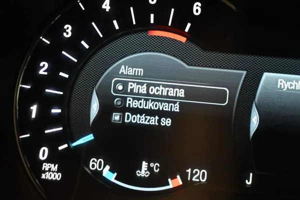 Ford S-MAX 2.0 140 KW LED ACC SONY Tažné - foto 27