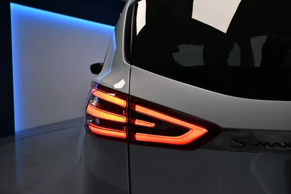 Ford S-MAX 2.0 140 KW LED ACC SONY Tažné - foto 40