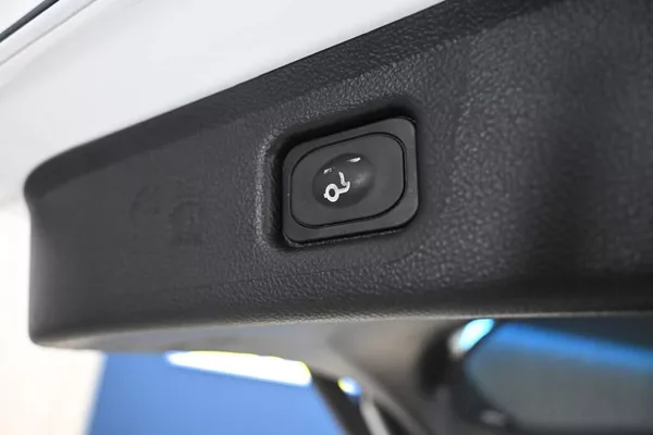 Ford S-MAX 2.0 140 KW LED ACC SONY 8AT EC - foto 21