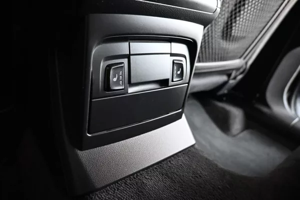 Audi SQ5 3.0 230 KW QUATTRO Bi-Xenon Ka - foto 29