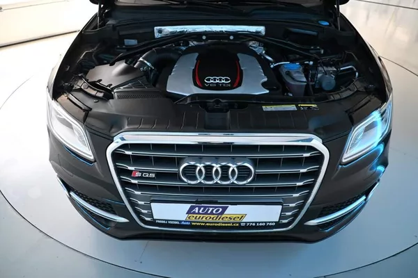 Audi SQ5 3.0 230 KW QUATTRO Bi-Xenon Ka - foto 38