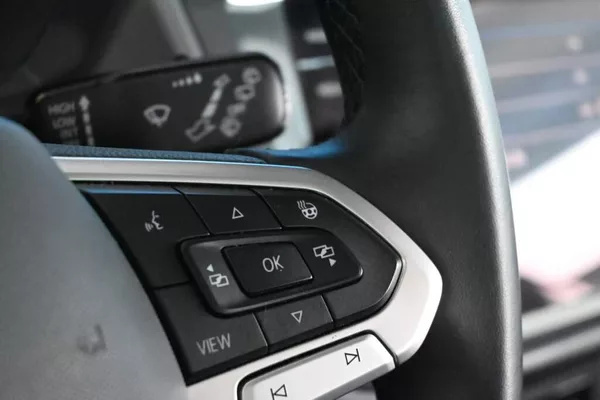 Volkswagen Tiguan 2.0 LED ACC SCR LIFE ECOBLUE - foto 15