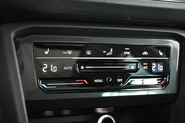 Volkswagen Tiguan 2.0 LED ACC SCR LIFE ECOBLUE - foto 22