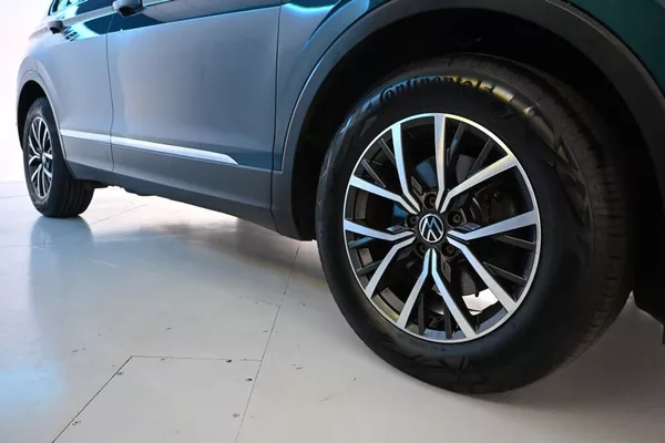 Volkswagen Tiguan 2.0 LED ACC SCR LIFE ECOBLUE - foto 31