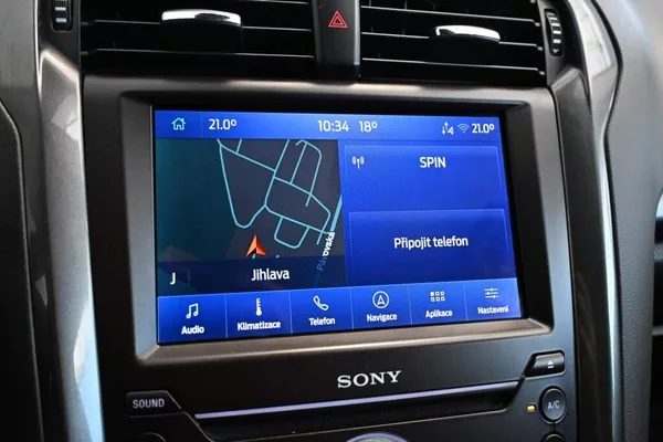 Ford Mondeo 2.0 140 KW LED SONY TITANIUM 8 - foto 15