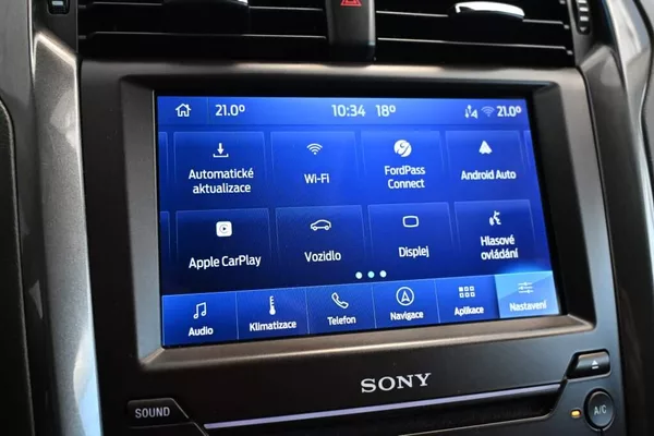 Ford Mondeo 2.0 140 KW LED SONY TITANIUM 8 - foto 16