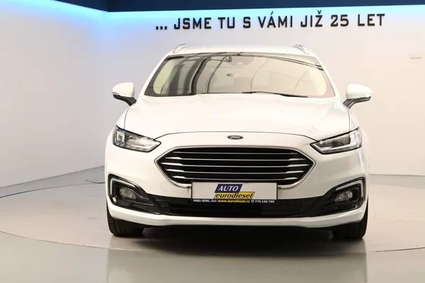 Ford Mondeo 2.0 140 KW LED SONY TITANIUM 8 - foto 3