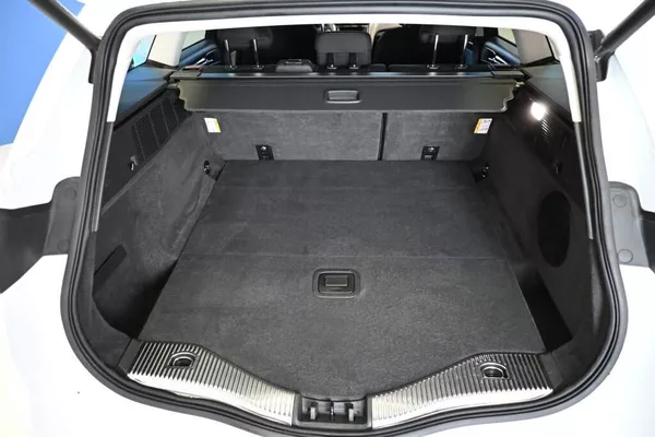 Ford Mondeo 2.0 140 KW LED SONY TITANIUM 8 - foto 8