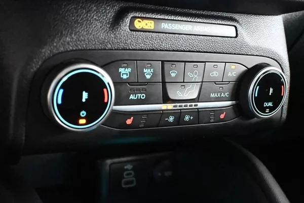 Ford Kuga 2.5 LED VIRTUAL ACC Kamera DUR - foto 27
