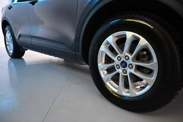 Ford Kuga 2.5 LED VIRTUAL ACC Kamera DUR - foto 37