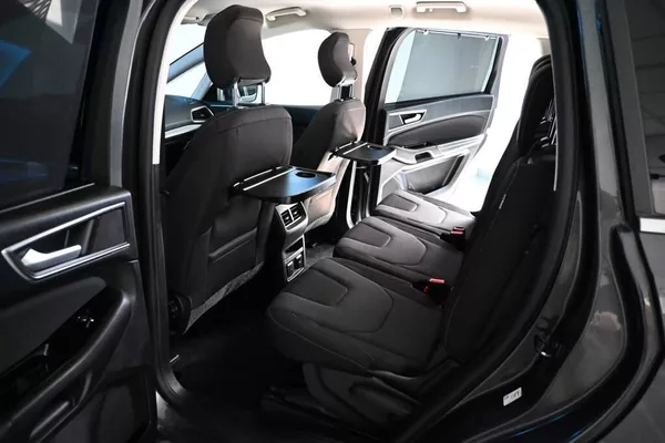 Ford S-MAX 2.0 7 Míst LED Tažné TITANIUM - foto 10
