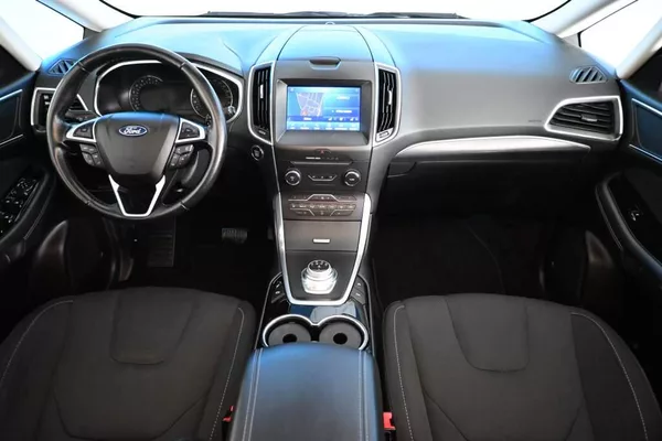 Ford S-MAX 2.0 7 Míst LED Tažné TITANIUM - foto 13
