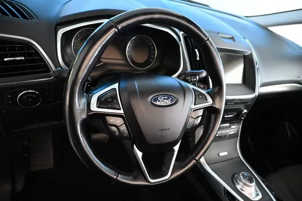 Ford S-MAX 2.0 7 Míst LED Tažné TITANIUM - foto 14
