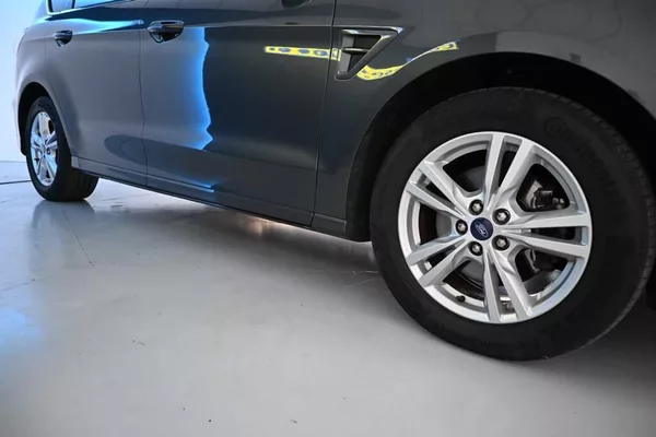 Ford S-MAX 2.0 7 Míst LED Tažné TITANIUM - foto 33