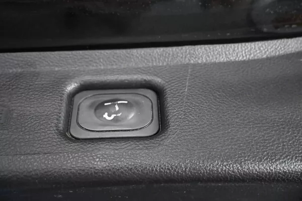 Ford S-MAX 2.0 LED ACC SONY Tažné Webasto - foto 30