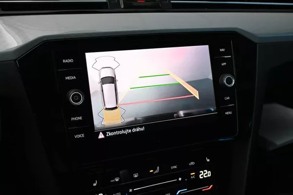 Volkswagen Passat 2.0 LED DSG ACC VIRTUAL Kamera - foto 19
