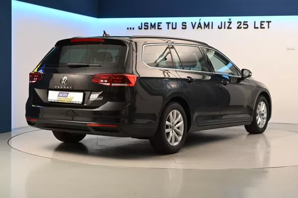 Volkswagen Passat 2.0 LED DSG ACC VIRTUAL Kamera - foto 5