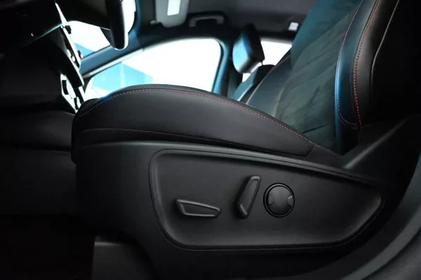 Ford Kuga 2.5 ST-LINE X LED VIRTUAL BO D - foto 26