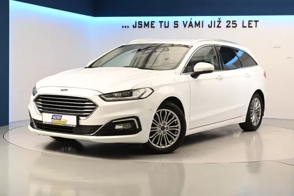 Ford Mondeo 2.0 LED SONY Kamera Tažné 8AT