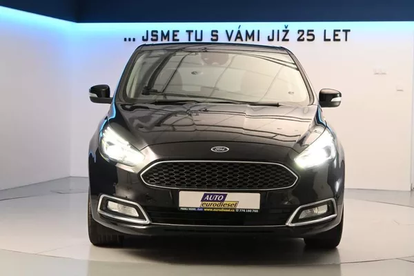 Ford S-MAX 2.0 VIGNALE LED ACC Tažné Masá - foto 3