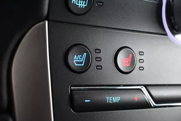 Ford S-MAX 2.0 VIGNALE LED ACC Tažné Masá - foto 31