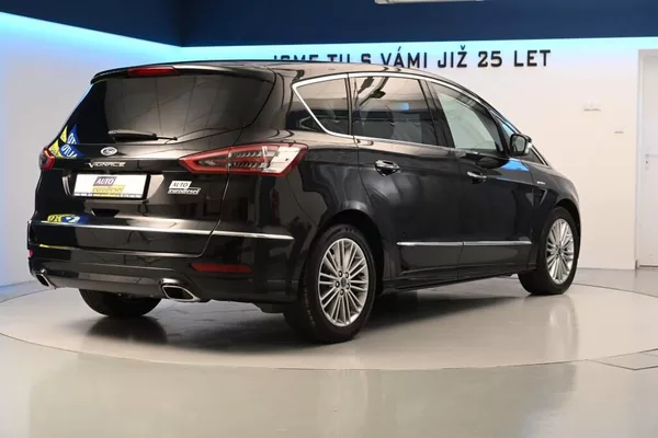 Ford S-MAX 2.0 VIGNALE LED ACC Tažné Masá - foto 5