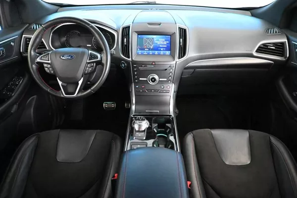 Ford Edge 2.0 ST-LINE 4x4 175KW LED ACC - foto 12