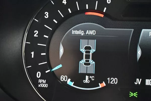 Ford Edge 2.0 ST-LINE 4x4 175KW LED ACC - foto 29