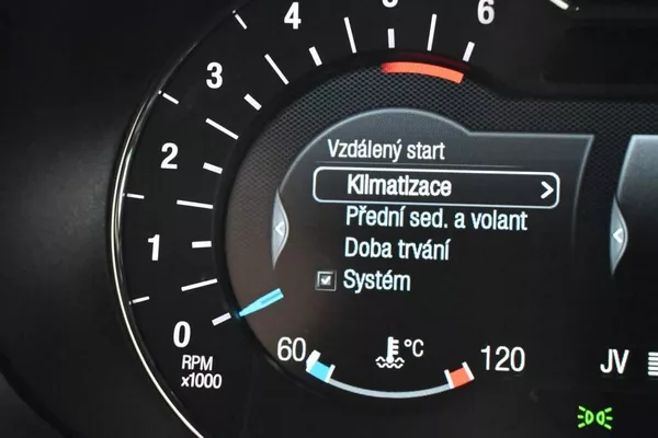 Ford Edge 2.0 ST-LINE 4x4 175KW LED ACC - foto 33