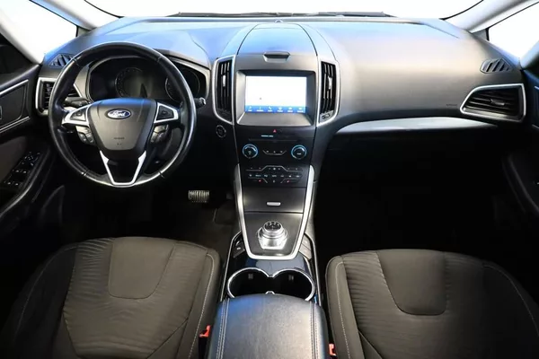 Ford S-MAX 2.5 140 KW FHEV Tažné Kamera D - foto 12