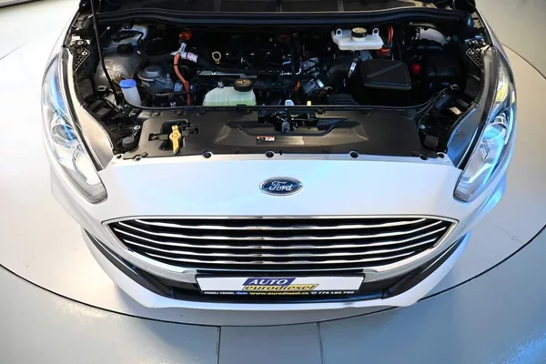 Ford S-MAX 2.5 140 KW FHEV Tažné Kamera D - foto 28