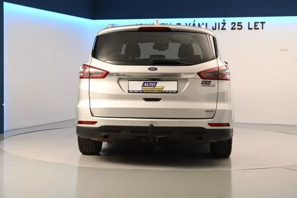 Ford S-MAX 2.5 140 KW FHEV Tažné Kamera D - foto 6