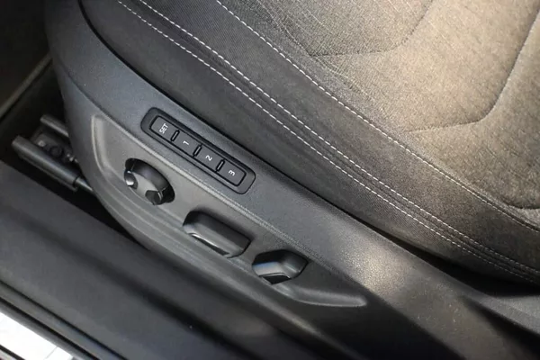 Škoda Kodiaq 2.0 STYLE DSG LED ACC Tažné TD - foto 25