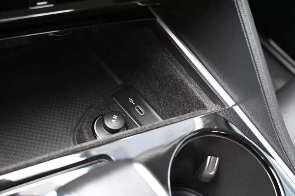 Volkswagen Touareg 3.0 4Motion LED ACC Vzduch Taž - foto 24