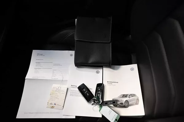 Volkswagen Touareg 3.0 4Motion LED ACC Vzduch Taž - foto 29