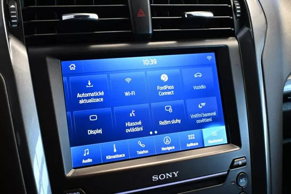 Ford Mondeo 2.0 140 KW LED SONY ACC 8AT EC - foto 18