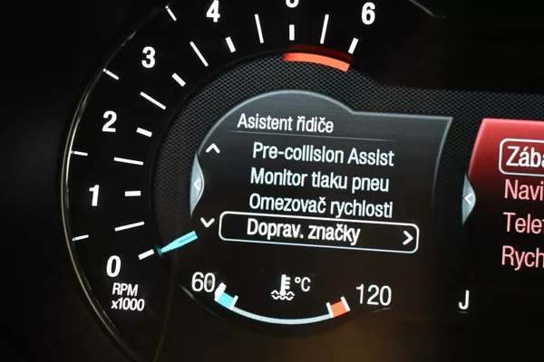 Ford S-MAX 2.0 LED SONY ACC 8AT ECOBLUE T - foto 25