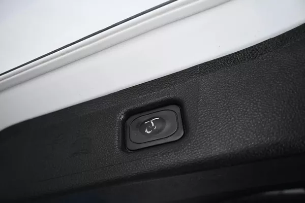 Ford S-MAX 2.0 LED SONY ACC 8AT ECOBLUE T - foto 27