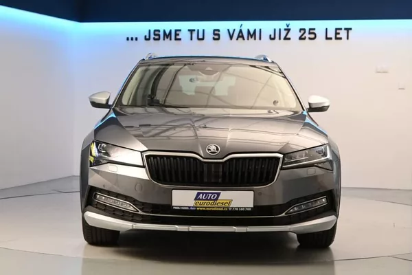 Škoda Superb 2.0 DSG 4x4 SCOUT Matrix LED T - foto 3