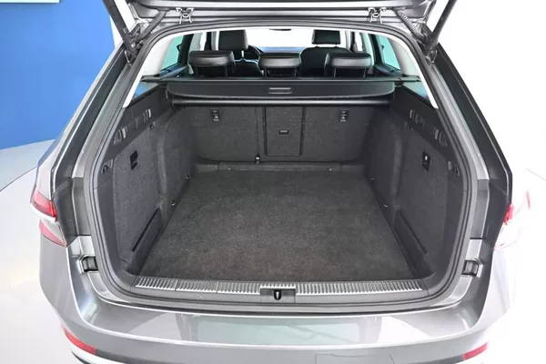 Škoda Superb 2.0 DSG 4x4 SCOUT Matrix LED T - foto 8