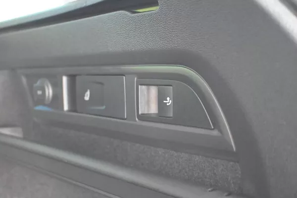 Škoda Kodiaq 2.0 STYLE LED Matrix DSG ACC T - foto 23