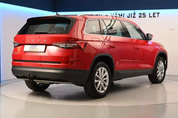 Škoda Kodiaq 2.0 STYLE LED Matrix DSG ACC T - foto 5