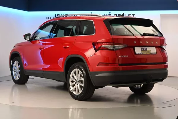 Škoda Kodiaq 2.0 STYLE LED Matrix DSG ACC T - foto 7